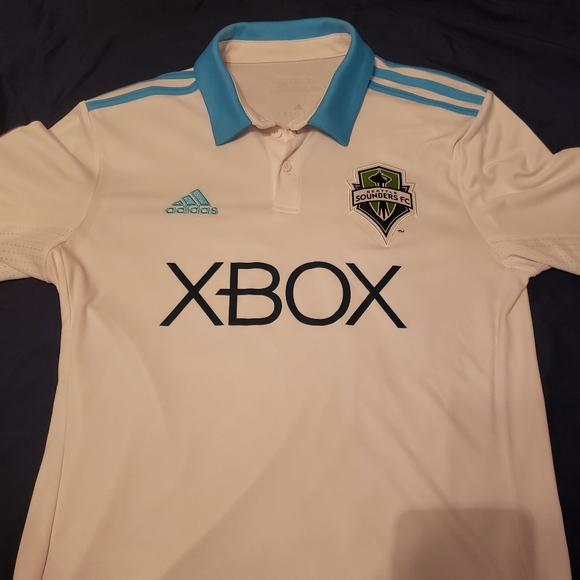 ⚽️ Seattle Sounders Jersey ⚽️ - Picture 2 of 8